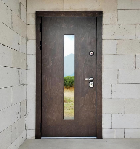 Дверь с узким стеклом