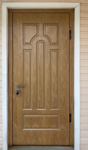 Термодверь на входе в дом