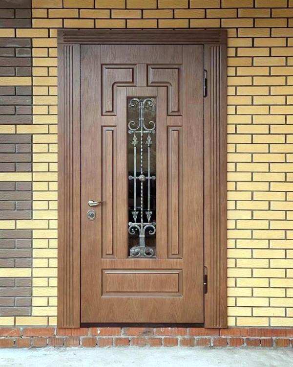 Утепленная дверь с окном