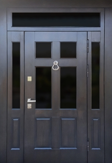 Входная группа с остеклением, кнокером и терморазрывом (панели МДФ со шпоном)