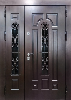 Полуторная стальная термодверь с двумя решетками и стеклами (плиты МДФ шпон)