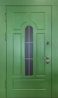 Остекленная входная термодверь с зелеными панелями МДФ RAL